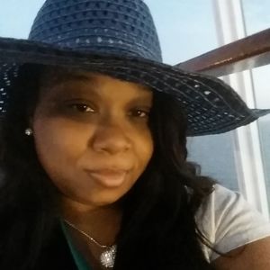 Meet your Posher, Taneisha